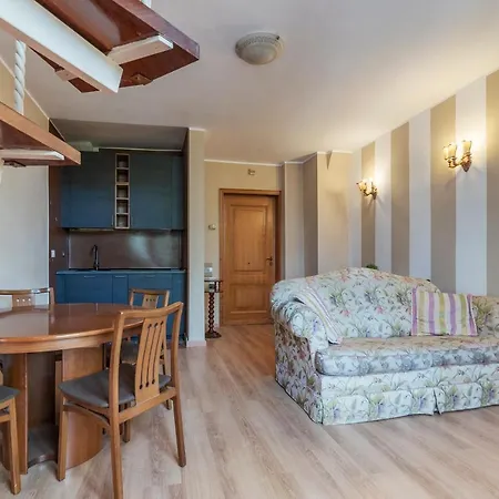 Διαμέρισμα Guesthost - Roomy&cozy With Shared Terrace Ρώμη