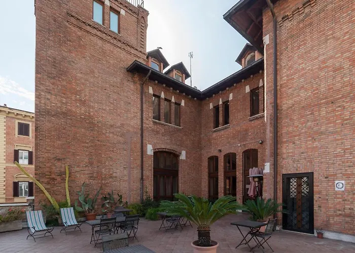 Guesthost - Roomy&cozy With Shared Terrace *